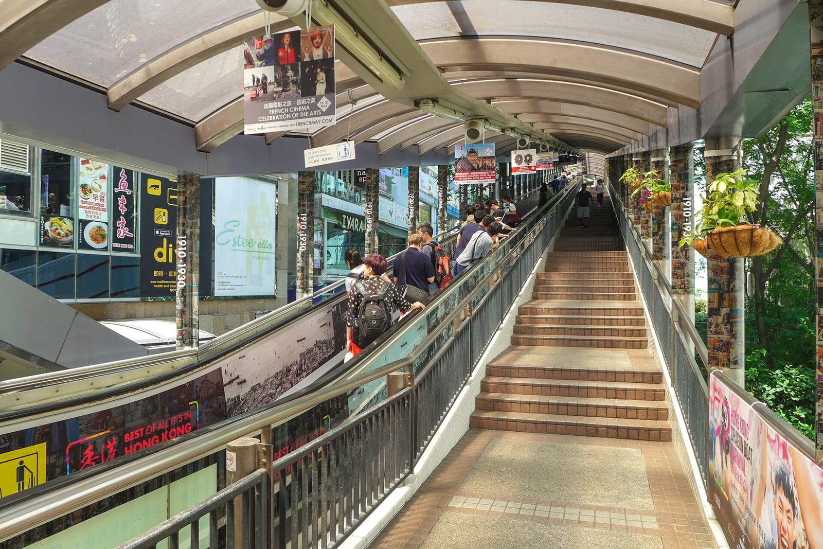The Central–Mid-Levels Escalator, Hong Kong