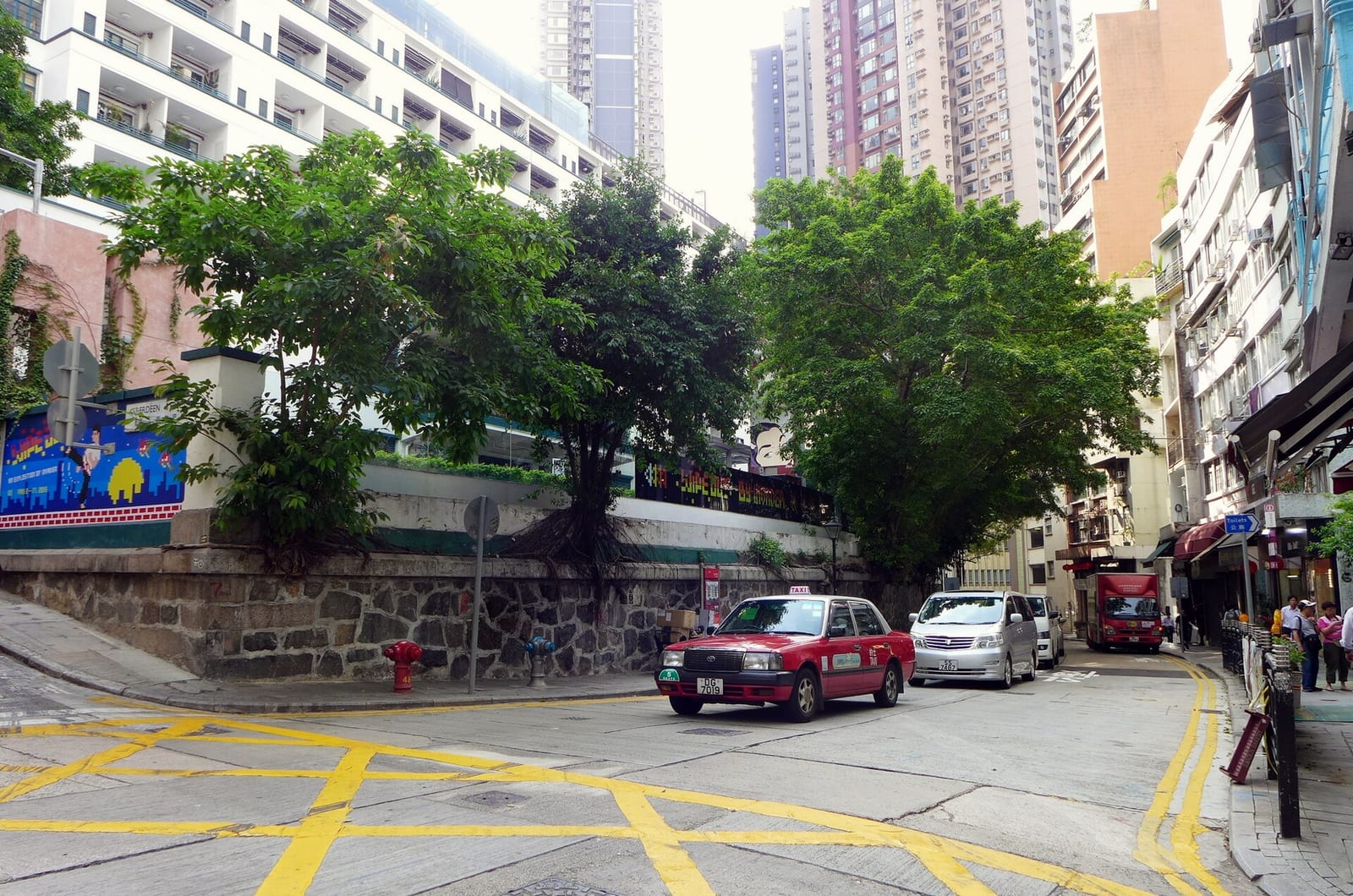 Hollywood Road and Cat Street, Hong Kong