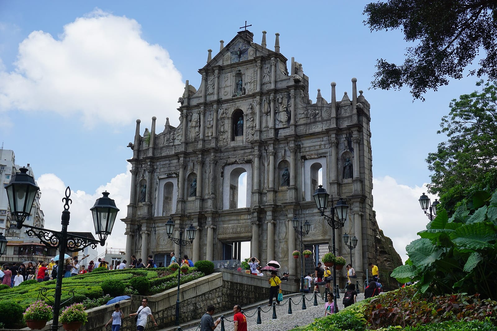 Macau, Hong Kong