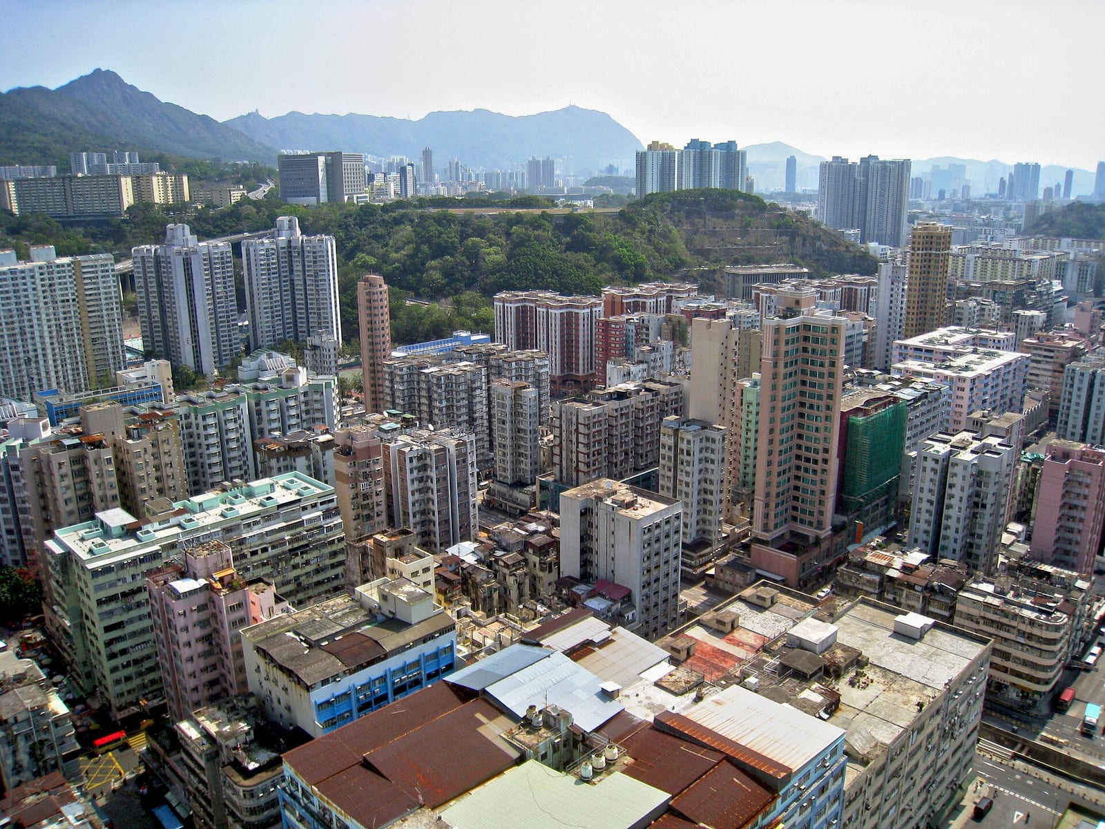 Eating in Sham Shui Po, Hong Kong